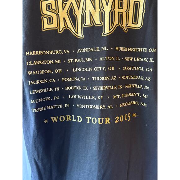Lynyrd Skynyrd 2015 World Tour Shirt - Medium - Picture 4 of 6